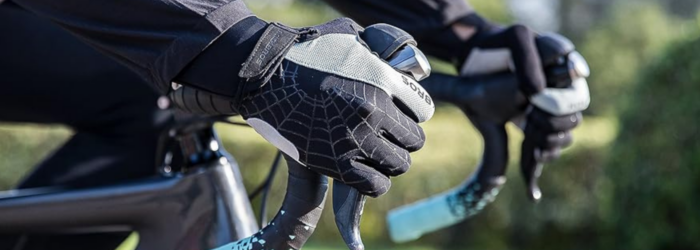 Perfect Grip: How to Choose the Right Fit for Cycling Gloves